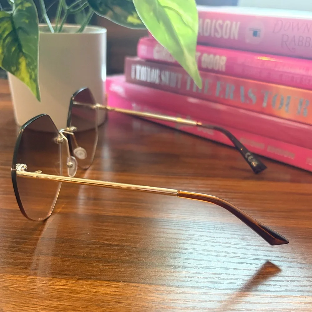 ASOS 60s/70s Vintage Inspired Hexagon Gold and Brown Sunglasses